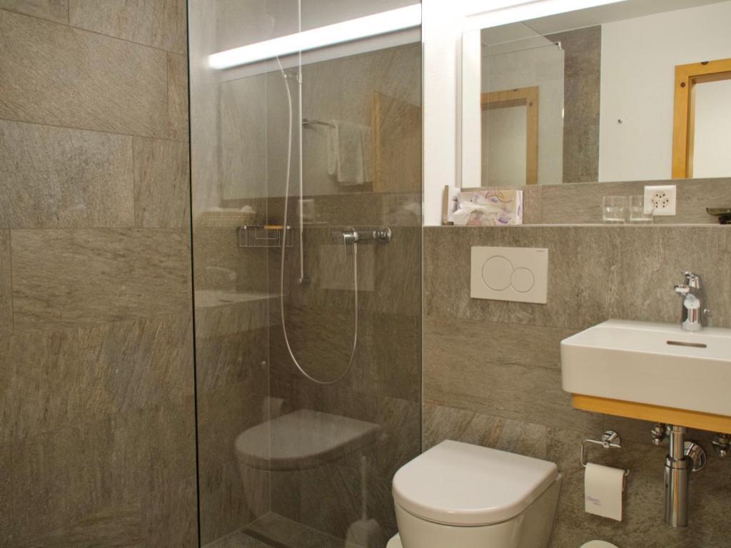 Hotel Saluver Celerina/Schlarigna Ngoại thất bức ảnh