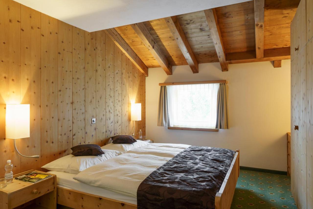 Hotel Saluver Celerina/Schlarigna Ngoại thất bức ảnh